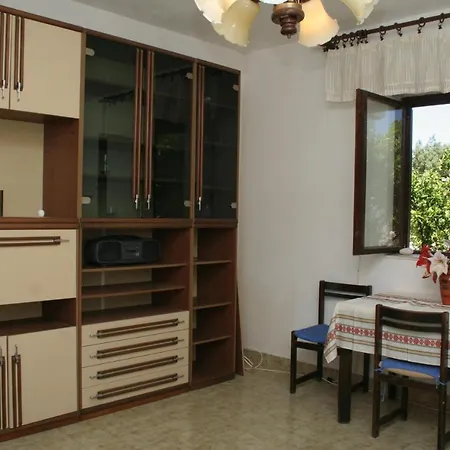 With Parking Space Orebic, Peljesac - 4524 Апартаменты Оребич